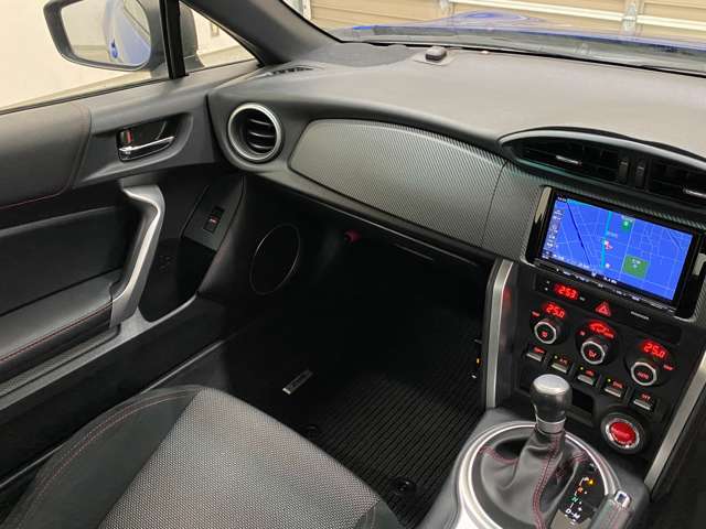 KENWOOD製ドライブレコーダー　三菱電機ナビ　TV　バックカメラ　ETC　FA20型2.0L水平対向4気筒エンジン