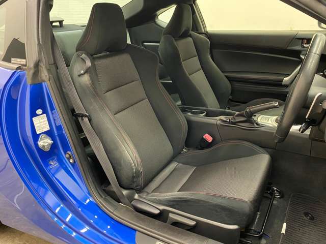 KENWOOD製ドライブレコーダー　三菱電機ナビ　TV　バックカメラ　ETC　FA20型2.0L水平対向4気筒エンジン