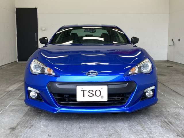 weds製アルミホイール　純正オプションLEDデイライナー　純正オプションフロアマット　KENWOOD製ドライブレコーダー　三菱電機ナビ　TV　バックカメラ　ETC　FA20型2.0L水平対向4気筒エンジン