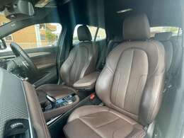 ご遠方の場合でも、下取り車両の金額を概算でお出しすることは可能でございます。車検証をお手元に、走行距離をご確認の上お問い合わせくださいませ。