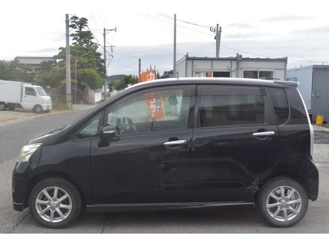 当店の在庫にないお車でもお任せください！ご希望のお車をお探しすることができます！近くの販売店で買いたいんだけど、といったお悩み当店にお任せください♪