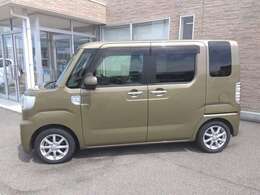 スマートアシスト2☆メモリーナビ☆フルセグTV☆DVD再生☆BLUETOOTH☆バックカメラ☆ETC☆wパワースライドドア☆ベンチシート☆純正アルミ☆フォグランプ☆オートライト☆スマートキー☆