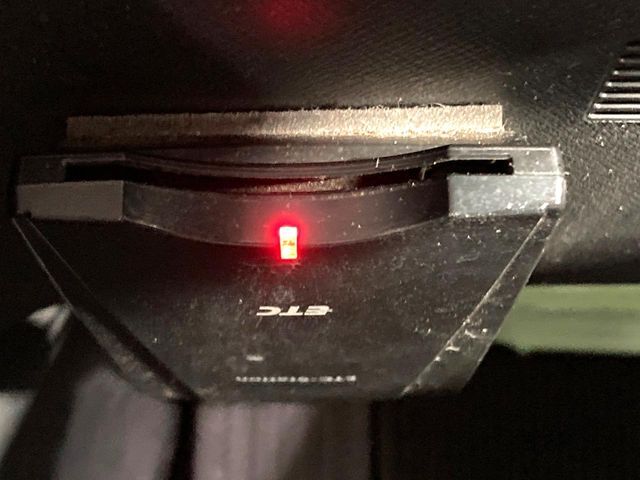 【ETC】高速道路の料金所をストレスなく通過！話題のスポットやサービスエリアに多い「スマートIC」利用時は必須のアイテムです。当店でセットアップを実施、ご納車当日からすぐにご利用いただけます！