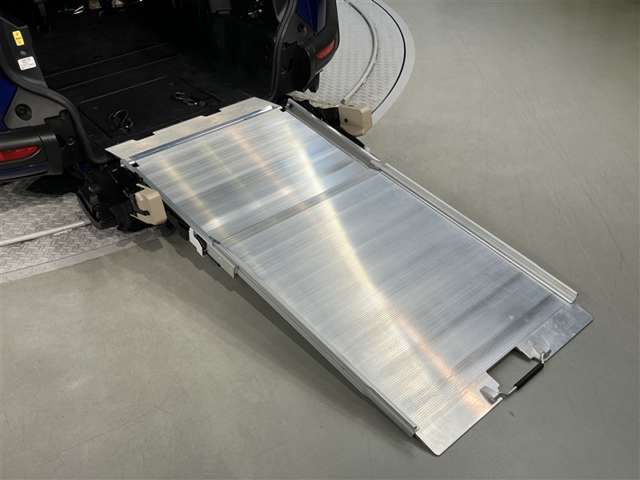 中古車はたった一台との一期一会です。そんな車に会えるように、スタッフが全力でサポート致します！