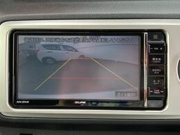 車両後退時役立つバックカメラ付き！