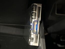 【ETC】高速道路の料金所をストレスなく通過！話題のスポットやサービスエリアに多い「スマートIC」利用時は必須のアイテムです。当店でセットアップを実施、ご納車当日からすぐにご利用いただけます！