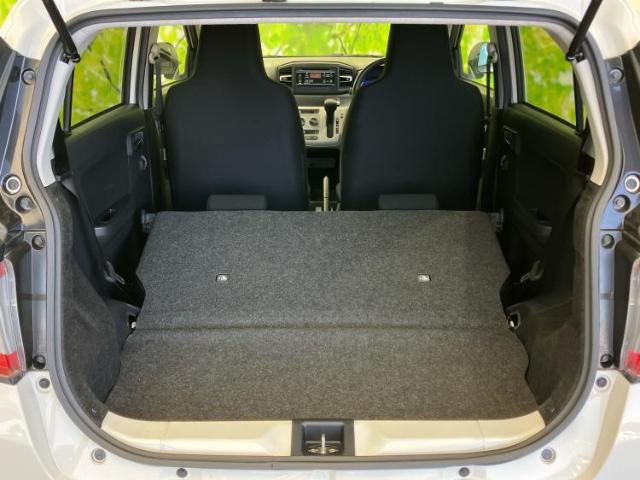 WECARS（ウィーカーズ）は全国250店舗展開！お客様が安心してカーライフをお楽しみいただけるよう社員一同心を込めてサポートいたします。