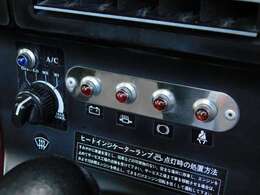 クーラー付いてます（純正品）