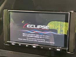 【ナビゲーション】目的地までしっかり案内してくれる使いやすいナビ。Bluetooth接続すればお持ちのスマホやMP3プレイヤーの音楽を再生可能！毎日の運転がさらに楽しくなります！！