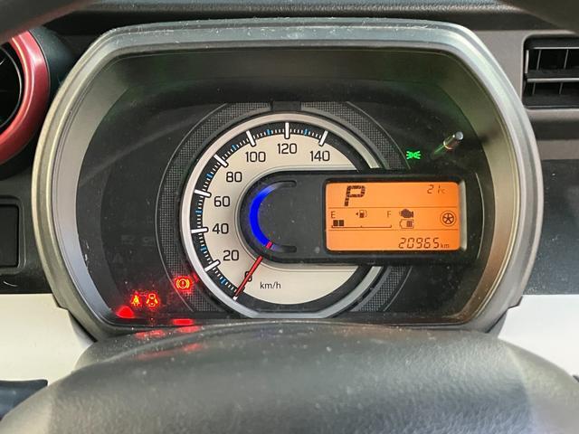 メーターパネルは液晶インフォメーションディスプレイを組み合わせたデザインを採用！