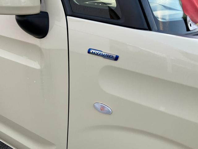 加速時などにエンジンをモーターがアシストするマイルドハイブリッドを搭載！加速も軽快！燃費向上にも貢献するシステムです！