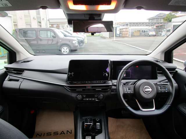 内装色はブラック