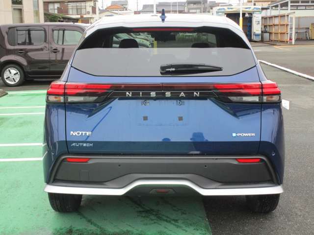 豊川ICから車で10分！さらにJR飯田線・牛久保駅より徒歩約8分というアクセスの良い店舗です。