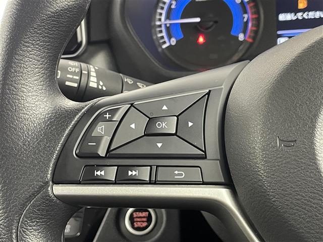 【運転席操作部】快適なドライブを楽しむための機能が装備されています！運転席から触れるので、使いやすいです！除菌プランいれていただくと、さらに清潔で安心していただけます！