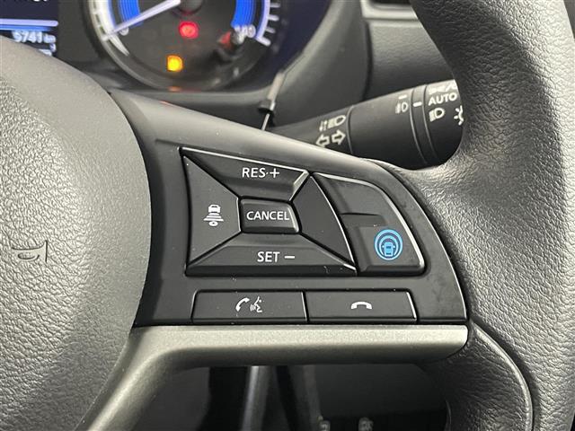 【運転席操作部】快適なドライブを楽しむための機能が装備されています！運転席から触れるので、使いやすいです！除菌プランいれていただくと、さらに清潔で安心していただけます！