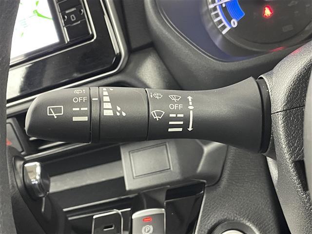 【運転席操作部】快適なドライブを楽しむための機能が装備されています！運転席から触れるので、使いやすいです！除菌プランいれていただくと、さらに清潔で安心していただけます！