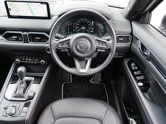 乗る人へのストレスを低減させ、長距離の移動でも疲れにくい車を目指して創られた、すべてが新しく生まれ変わったマツダの車をぜひ体験してください！