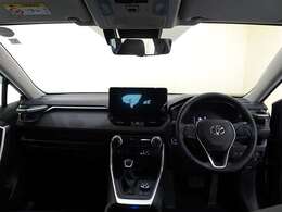 【メーター廻り】シンプルで飽きないデザイン、運転中も視界の邪魔にならない構造になっているので運転に支障もありません♪