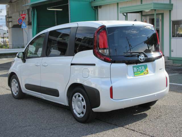 中古車選びで不安な故障リスク。もしもの時も安心な保証（ロードサービス無料走行距離無制限・1～5年・395項目の部品）をご用意しております。故障率の高い電装部品から先進のハイブリッド機構も保証！