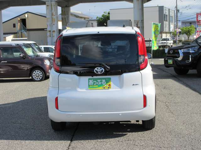 毎日全国のAA会場から厳選した車を仕入れしております！プロの査定士の検査を受けた車を仕入れ、入庫後も社員が走行チェックや状態確認・装備確認などを入念に行います。