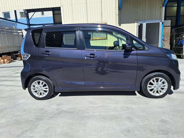 お車についてのご質問やお見積りの依頼、ご購入にあたってのご相談などございましたらお気軽にお問い合わせ下さい！弊社のLINEもございますので、そちからのご連絡でも大丈夫です♪