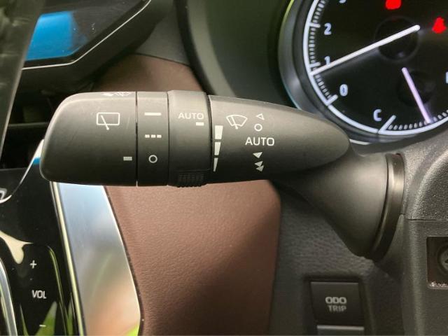 こちらのお車はいかがでしょうか？少しでも気になっていただけましたら是非お問い合わせください！さらにお車の詳細をお送りいたします！