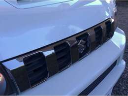 無骨なメッキグリル！