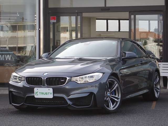 ☆関東運輸局認証工場　自動車分解整備事業　2-6030☆☆プッシュプル式板金塗装ブース完備/STANDOX製塗料を使用しております☆無料代車30台完備！各種メンテナンス、板金作業お任せください！