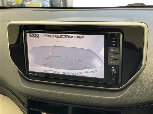 【バックカメラ】駐車時に後方がリアルタイム映像で確認できます。大型商業施設や立体駐車場での駐車時や、夜間のバック時に大活躍！運転スキルに関わらず、今や必須となった装備のひとつです！