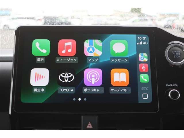 ディスプレイオーディオを装備。スマホとクルマをつなぐことで、これまでのナビに加えて、いろんなサービスが楽しめます。