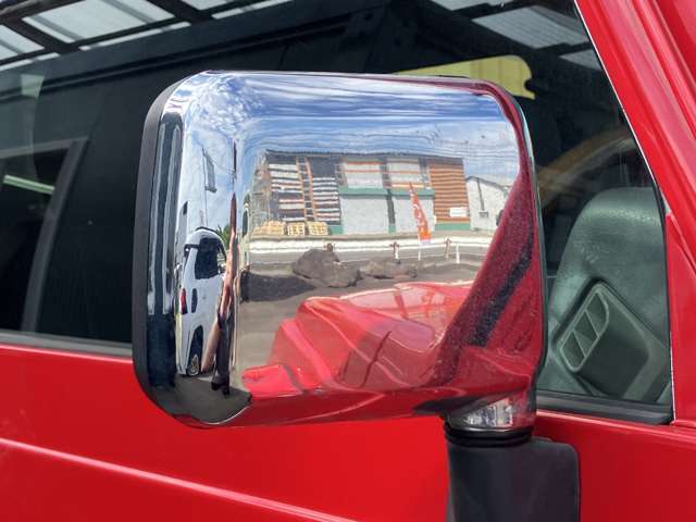 自社工場完備。納車後のアフターフォローもお任せ下さい！お気軽にご来店をお待ち申し上げます。