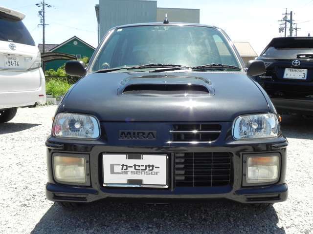 少し離れたところに在庫が置いてある場合がございますので、ぜひ、ご来店の際はお電話でご連絡いただけると幸いです。【0066-9711-201569または0586-69-1755】まで！