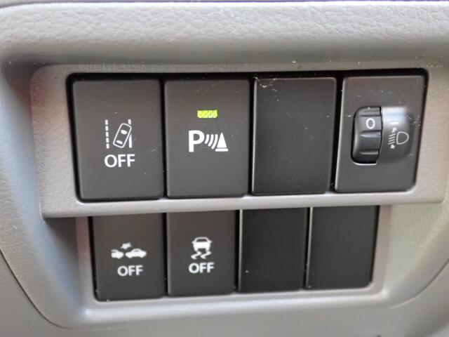 横滑防止機能、衝突回避軽減ブレーキ付きで、より安全にドライブをお楽しみいただけます♪