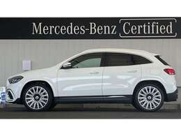 初年度登録から10年未満の車両については、2年の走行距離無制限保証（メーカー保証）を付帯して販売致しますので、納車後も安心が続きます。また、全国のメルセデス正規工場にて保証修理のご対応ができます。