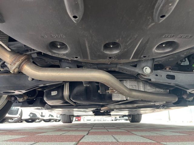 下回りがきれいなうちに、防錆加工の施工がオススメ。降雪地域はもちろん、沿岸部にお住いの方や、趣味でマリン・ウィンタースポーツをされる方にご好評いただいております。