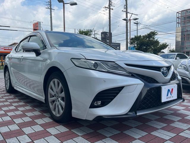 大好評のボディコーティング「弾スプラッシュコート」もご納車までに施工可能。通常のガラスコートと異なる、耐久年数6年の無機質ガラスコーティングが、ボディをキレイな状態に保ってくれます。