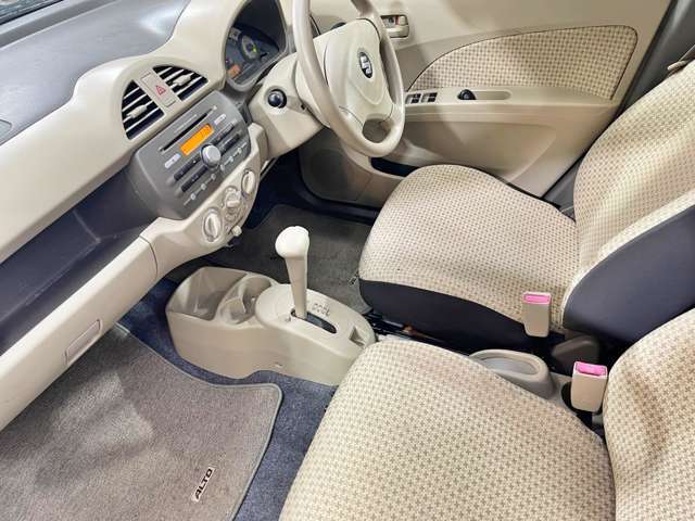 総在庫200台以上！たくさんあるからご希望のお車が見つかります！掲載されていない在庫車も多数ございますので、お気軽にお問合せ下さい！