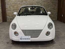 【カスタマイズ】・社外BBSホイール・アルミ給油口・TRDシフト・シートカバー・カロッツェリアディスプレイオーディオ・RAZOフットレスト・前後ドラレコ