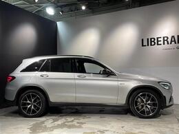 LIBERALAは全国に約45店舗以上※。どの店舗の在庫でもお近くのLIBERALAでご購入いただけます。※2023年10月現在