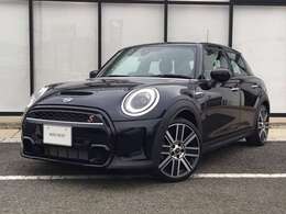 MINI認定中古車を多数展示しております。お気軽にお問い合わせください