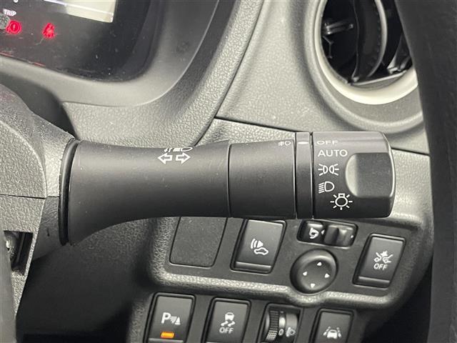 【運転席操作部】快適なドライブを楽しむための機能が装備されています！運転席から触れるので、使いやすいです！除菌プランいれていただくと、さらに清潔で安心していただけます！
