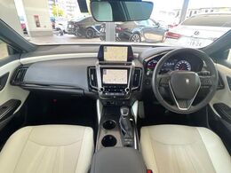 グループ総在庫数約30，000台！！全国の系列店からメーカー・車種問わずご紹介出来るので、あなたにピッタリのお車が見つかるはずです♪まずはお問い合わせ下さい☆