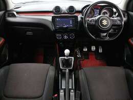 6MT　フルセグナビ　Bluetooth　ETC　LEDライト　オートライト　オートエアコン　クルコン　レーンアシスト　衝突被害軽減ブレーキ　シートヒーター　スマートキー　プッシュスタート