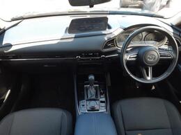 「この車の写真をもっと見たい」「状態が気になる」「この装備はついている？」どんな小さな疑問でもお気軽にお問い合わせください！