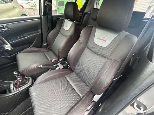 掲載後わずか1日で売れてしまう車も多いです！売約済みだとご迷惑をお掛けしてしまう為、ご来店の際は事前に　問い合わせ専用ダイヤル090-3930-6066　　へご連絡を♪