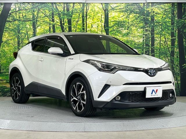 大好評のボディコーティング「弾スプラッシュコート」もご納車までに施工可能。通常のガラスコートと異なる、耐久年数6年の無機質ガラスコーティングが、ボディをキレイな状態に保ってくれます。