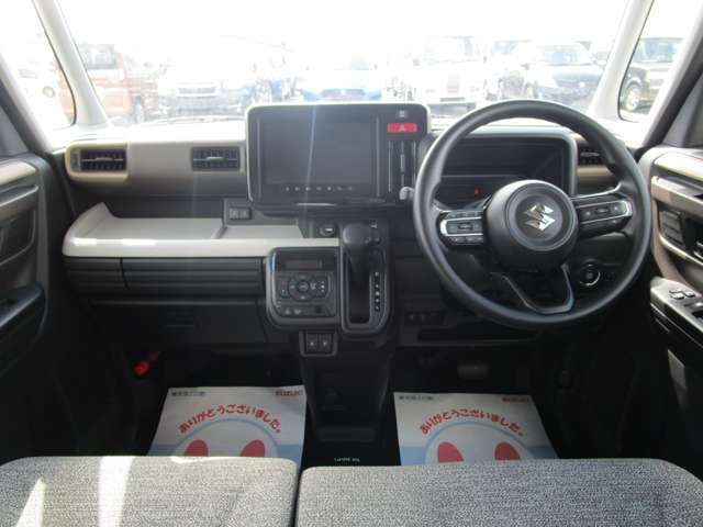 見晴らしがよく開放的な車内。視界も良好です。
