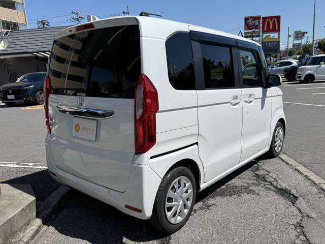 当店ので販売させて頂くお車は「全車安心の保証付き販売」となっております！
