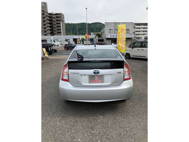 ご覧いただきましてありがとうございます。県外登録納車も承っております！お気軽にお問い合わせください。フリーダイヤル　0120-852-167　《カーセブン高須店》までお電話を！