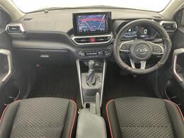 【インパネ全体】全方位で視界が広く、高い目線で運転もしやすいです！